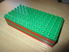 Lego Duplo Bauplatten 6 X 12, 2x grün und 2x rot, neuwertig