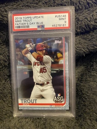 MIKE TROUT 2019 Topps Update #US146 FATHER'S DAY POWDER BLUE #41/50 PSA 9 Angels