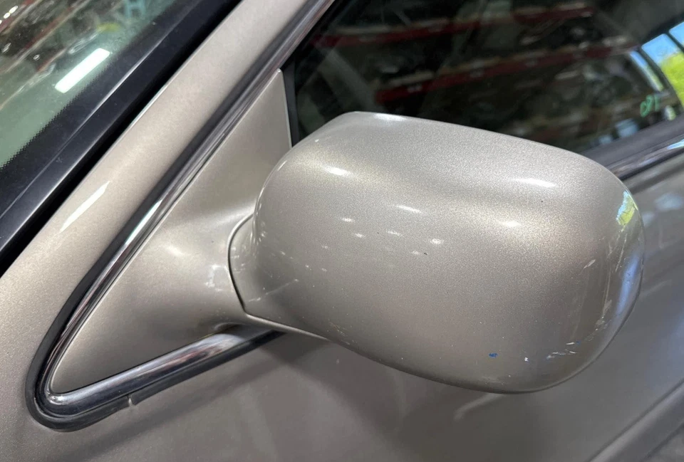 Conjunto de espejo retrovisor de puerta izquierda Cadillac Seville 2002 fabricante de equipos originales sin panel de vidrio 98 04 Foto 2 de 4