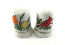 THIMBLES Set of 2 Red Bird and Tulips Porcelain Vintage Collectable