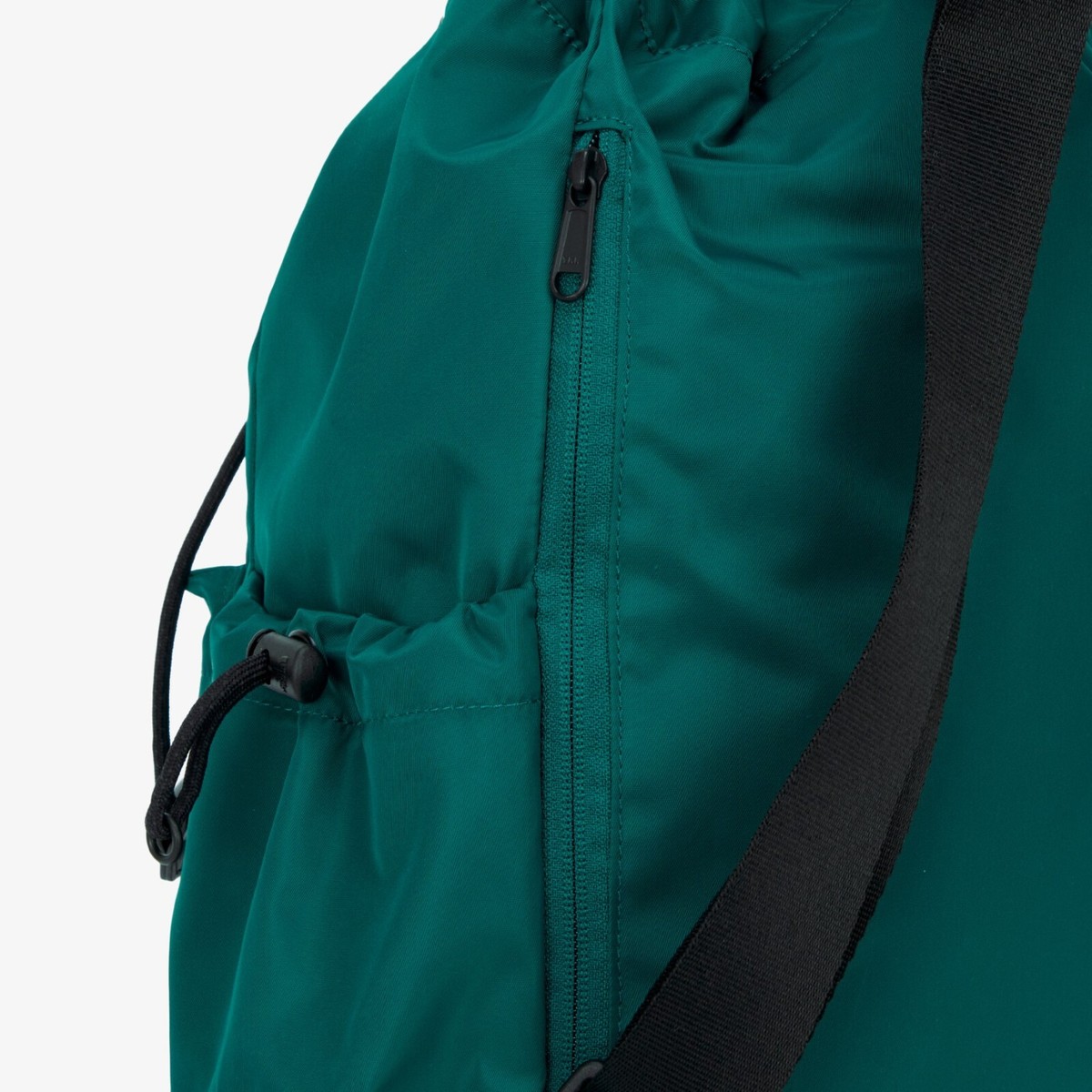 NEW THE NORTH FACE BONNEY MULTI PACK BACKPACK NN2PQ07M GREEN