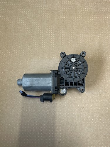 BMW E46 Fensterhebermotor vorne links Coupé Cabrio  8362063