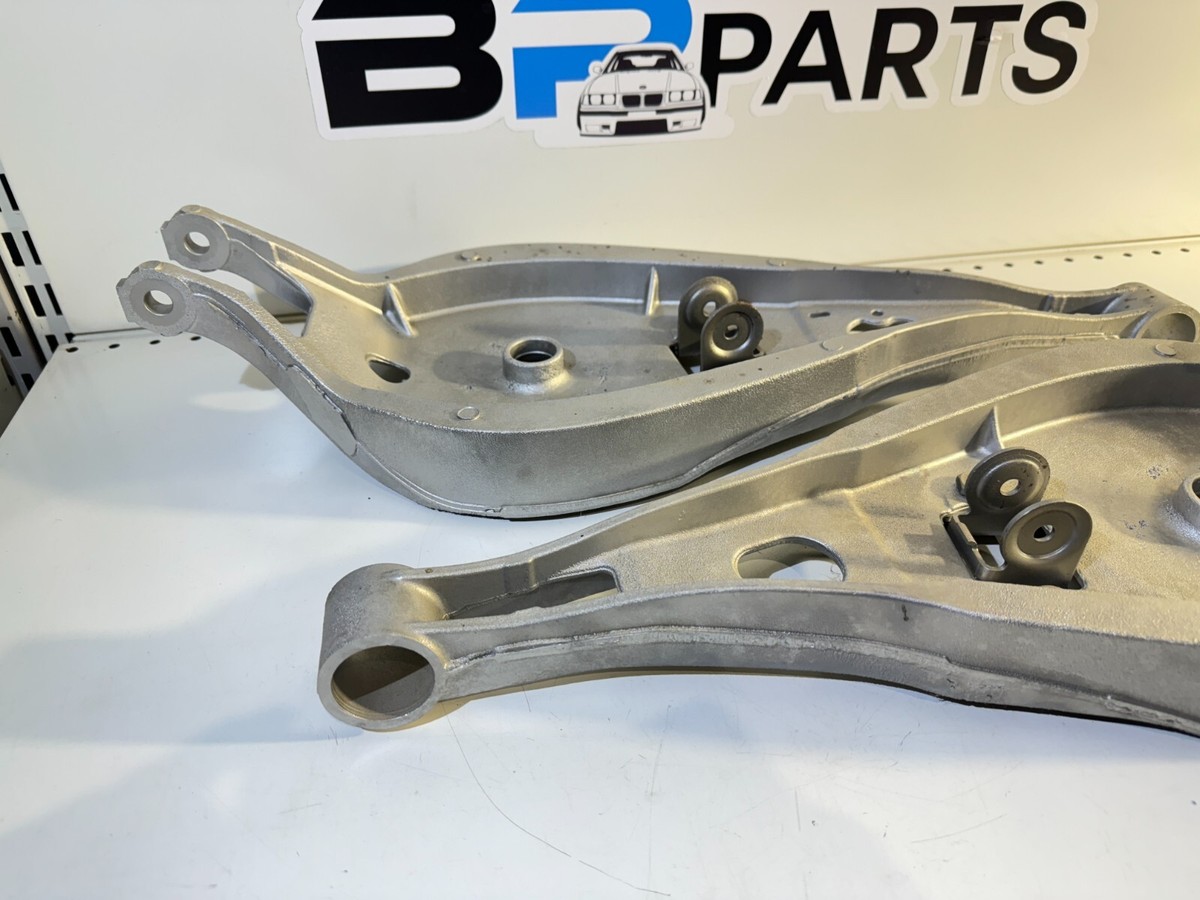 ローズ BMW E46 Wishbone, Upper Right and Left 33326781625