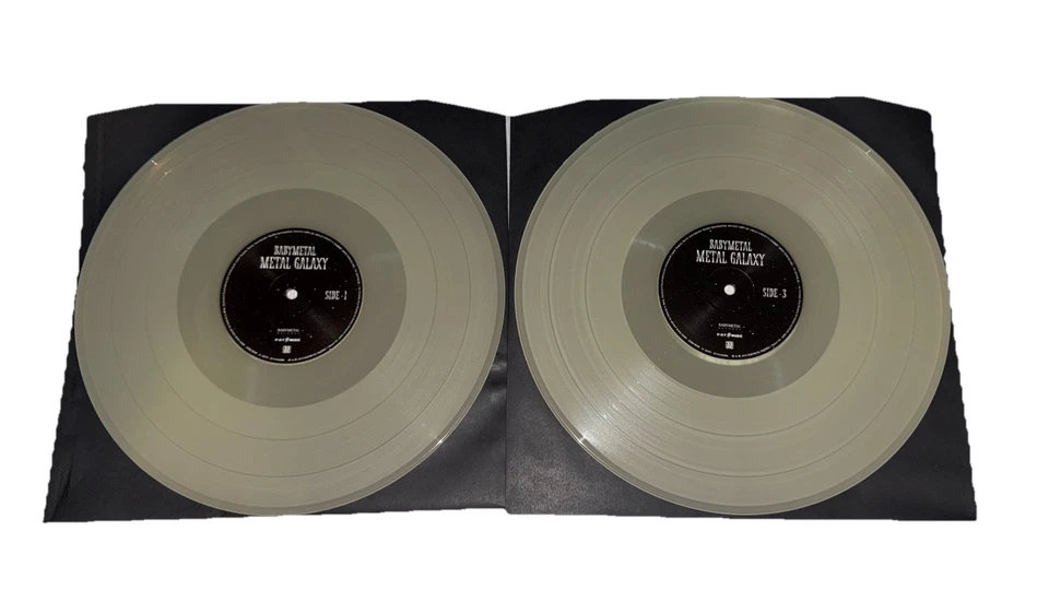 BABYMETAL Metal Galaxy 2LP Glow In The Dark Forum Release Version - Image 4 of 4