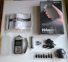 Zoom H4n Handy Linear PCM Recorder Digital Handheld Portable Silver Complete Set