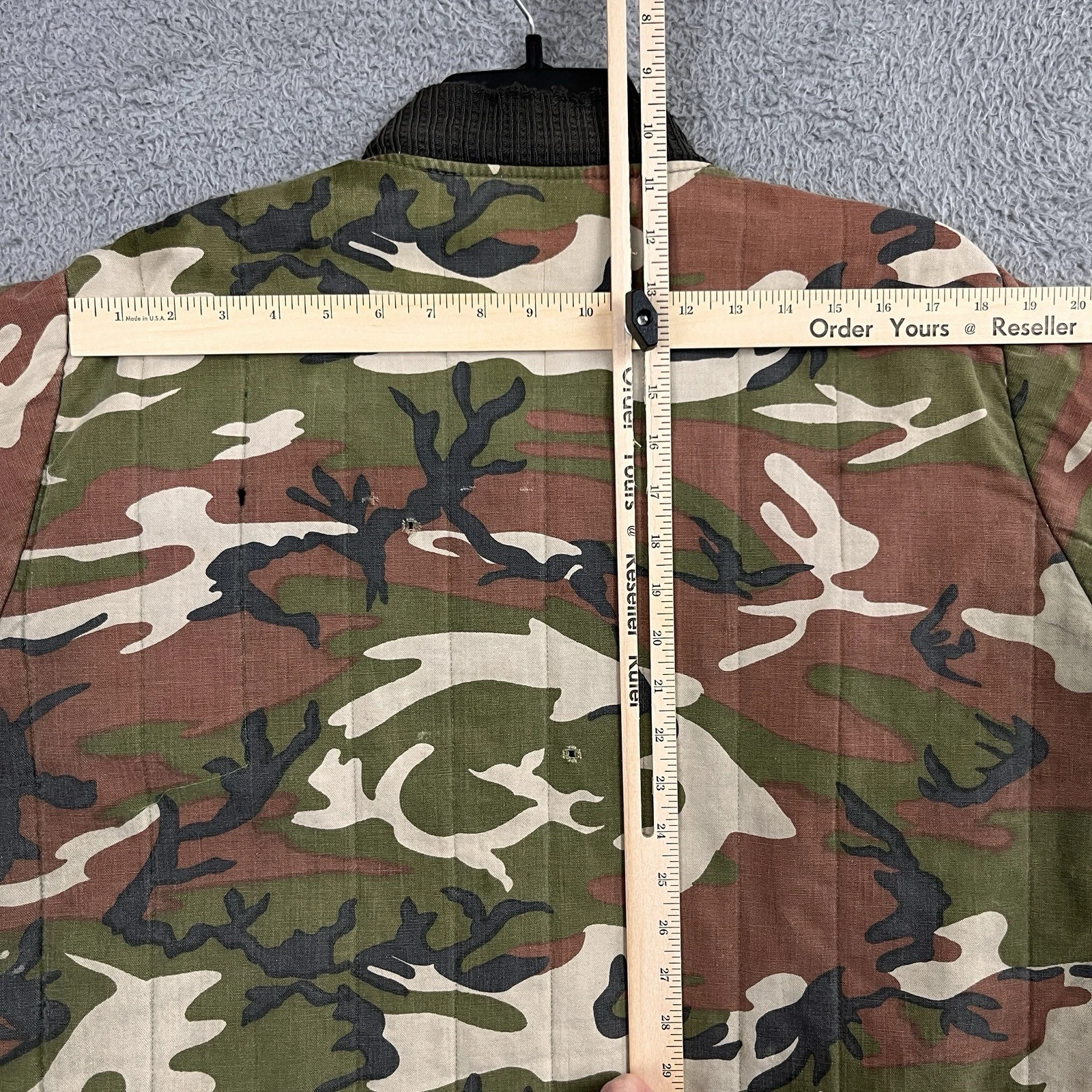 VTG Woodland Camo Quilted Work Jacket Hunting Streetwear Thrashed *Broken Zipper - product detail image 21