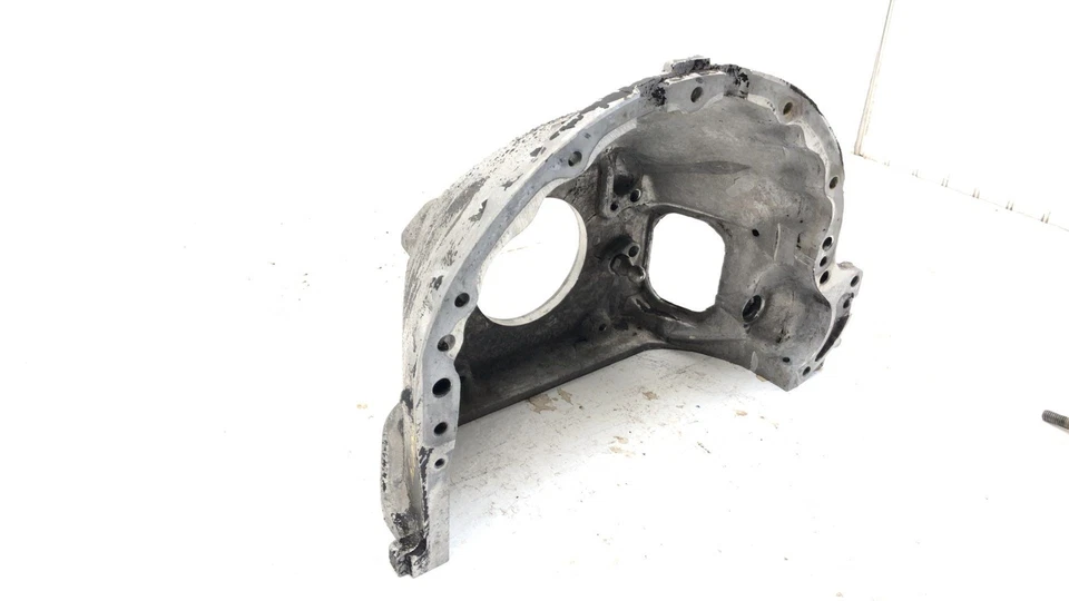 Dodge Ram W150 1981-1987 montaje de carcasa de campana OEM 5,2 L 4210710 Foto 3 de 4