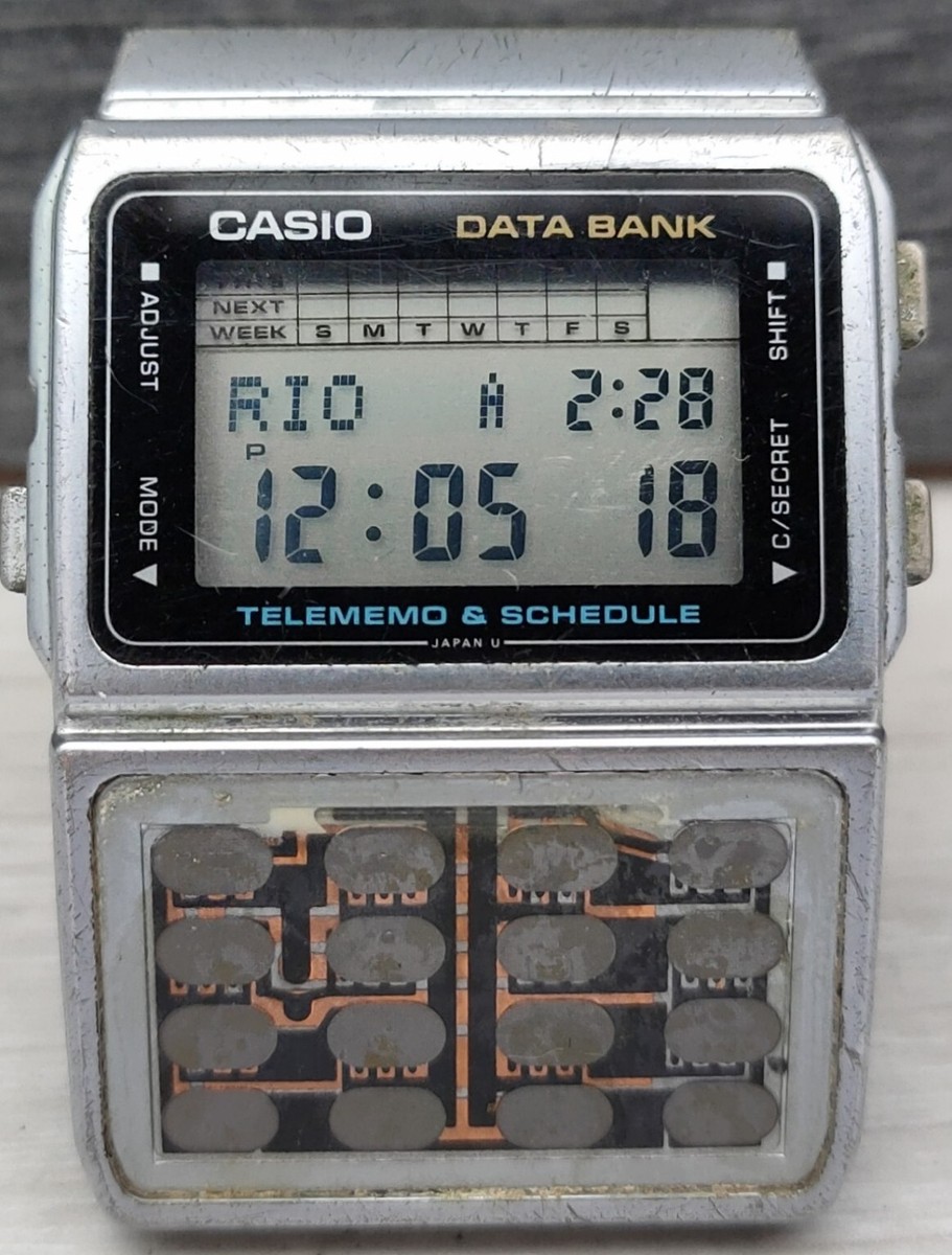 Vintage Casio Data Bank DBC-610 Watch Calculator Digital Quartz