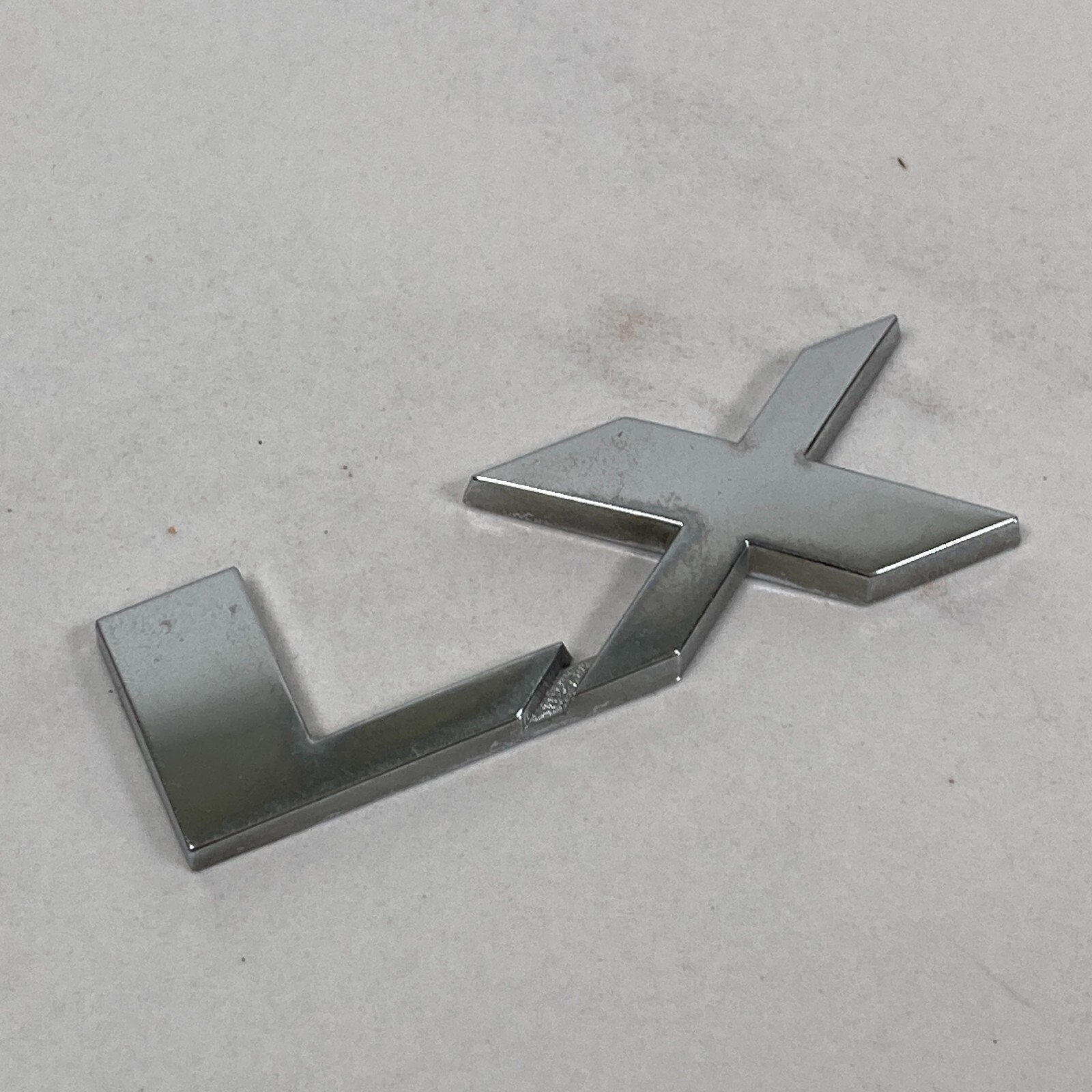 2005-2010 Kia Sportage LX Rear Trunk Chrome Emblem Badge