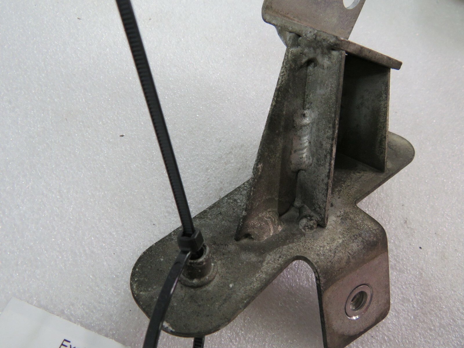 Lamborghini Gallardo, RH, Right, Lower Oil Tank Bracket, Used, P/N 400317829E
