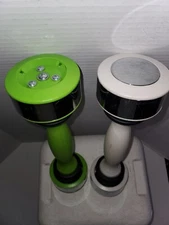 2 Shake Weights 2.5 Lb Shake Weight White Green