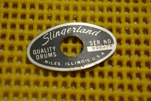VINTAGE SLINGERLAND DRUM BADGE - SILVER/BLACK - SER NO. 502196 - NILES, ILL