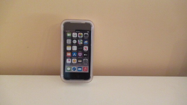 apple ipod  touch space grey new and  32gb