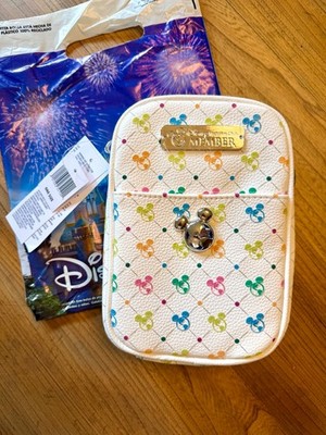 2026 WDW Disney Vacation Club DVC White Color Pop Mickey Crossbody