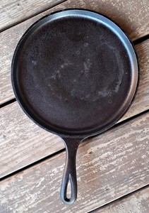 LODGE – 90G HANDLE GRIDDLE