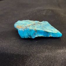 HIGH QUALITY   TURQUOISE KINGMAN  ROUGH 38 GMS