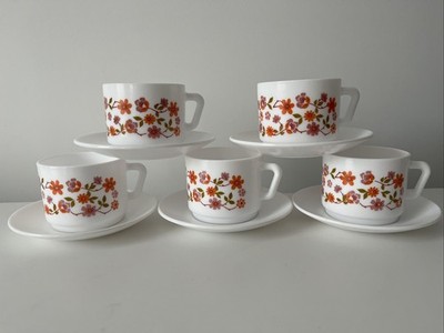 Scania Milchglas Arcopal France Floral Teetassen & Untertassen 5er Set Retro 70er