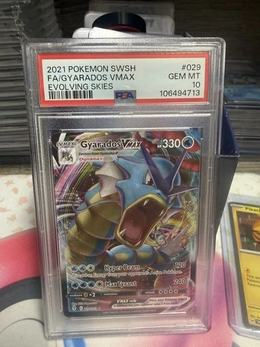 Pokémon TCG Gyarados VMAX 029/203 Full Art Holo Ultra Rare Dynamax PSA 10
