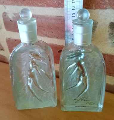 DEUX FLACONS DE PARFUM FACTICE FLEUR D EAU  ROCHAS - Photo 1/4