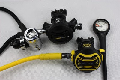 Apeks  XTX 50 DST DIN, Vorteilset Atemregler mit Oktopus, Finimeter, neues Model