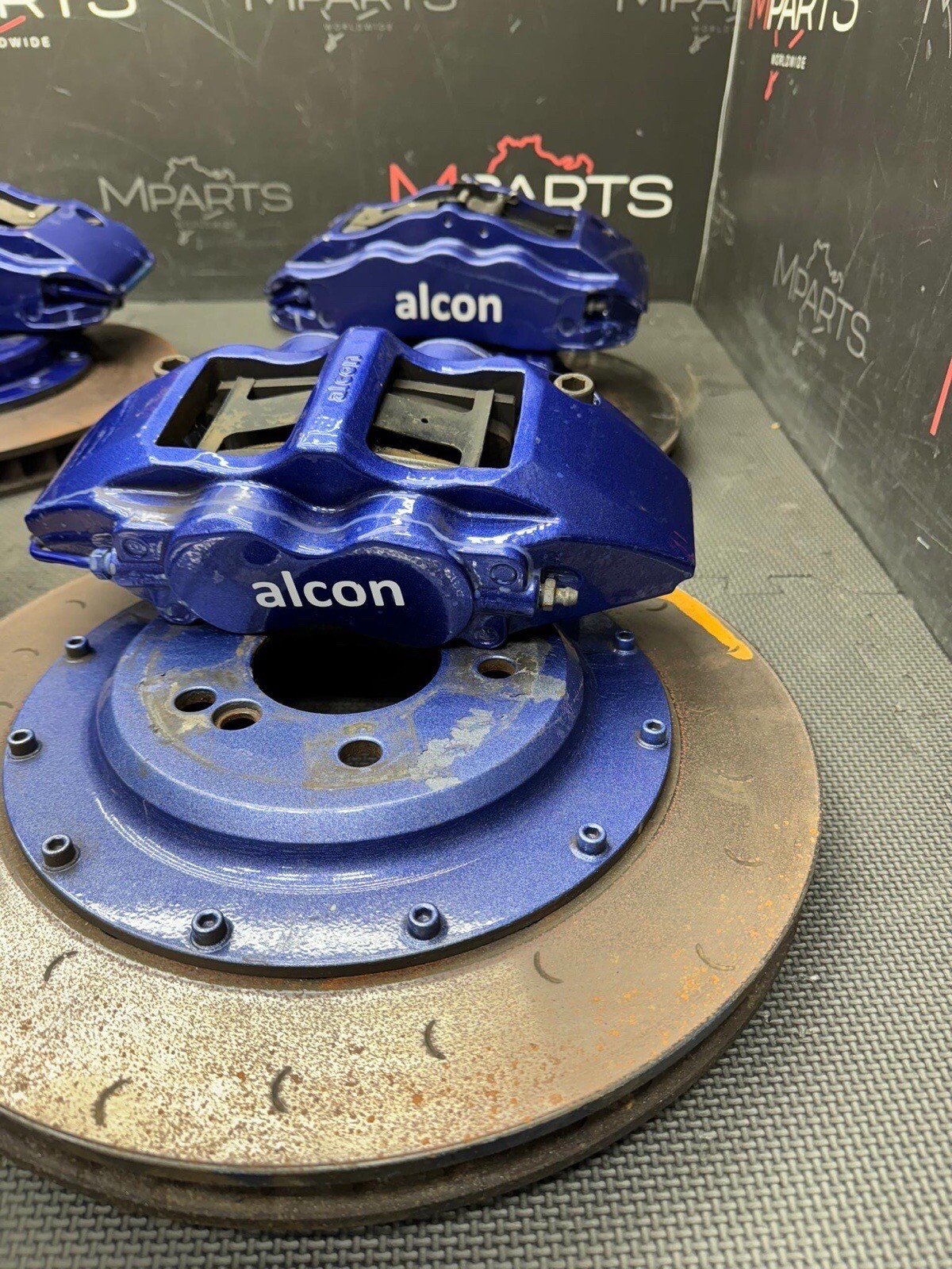 0813 BMW E90 E92 E93 M3 ALCON Big Brake Kit Calipers Rotors Set Plug