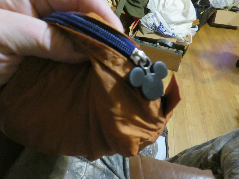 Tienda de campaña de aventura vintage Disney Mickey's Jungle Trek Foto 2 de 4