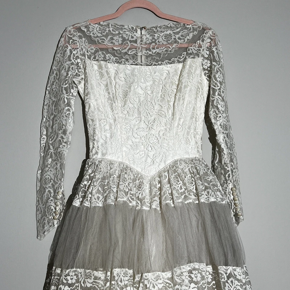 Vestido de novia vintage años 50 1960 MCM blanco tul + encaje LS longitud té XS Foto 4 de 4