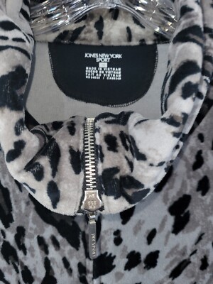Jones New York Sport Zip Front Black/Gray Animal Print Velour