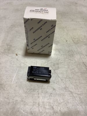 General Electric Square Indicator Light CR103C1102