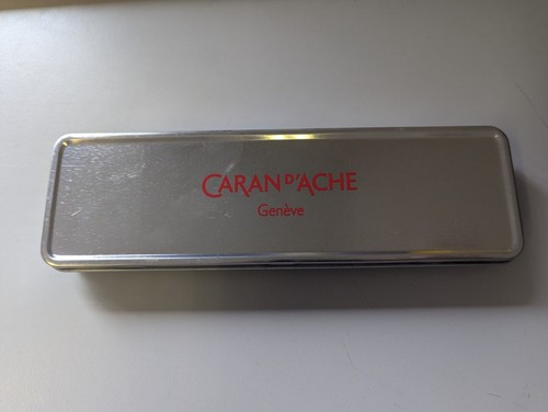 Caran d'Ache Creative Art Materials Metal Box 6 Pencils - Picture 2 of 3
