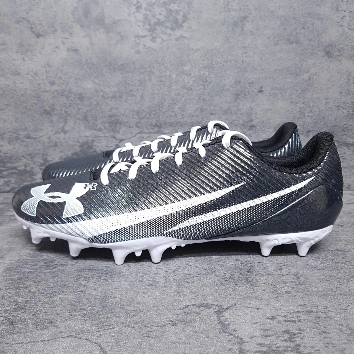 Under armour 11.5 US Black Football Shoes & Cleats for Men 