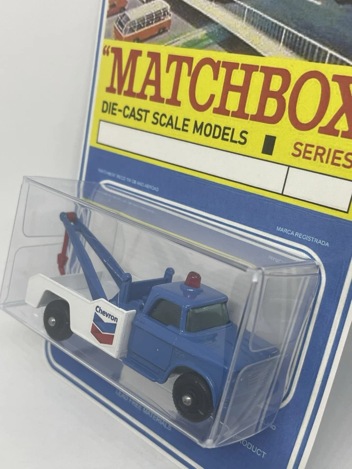 Matchbox Lesney #13 Custom Chevron Dodge Wreck Truck Blister Pack. - Image 2 of 4