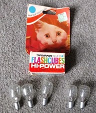 Sylvania Blue Dot FLASHCUBES cubes/5 flashes Hi-Power Plus 5 Other Flashes