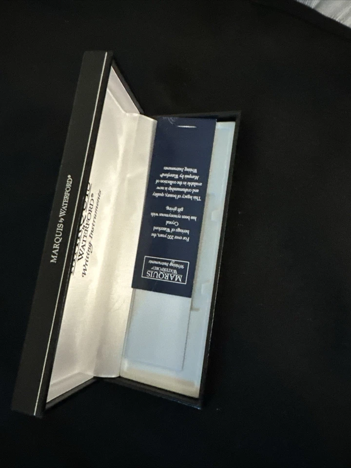 Bolígrafos de oficinas Foto 3 de 4