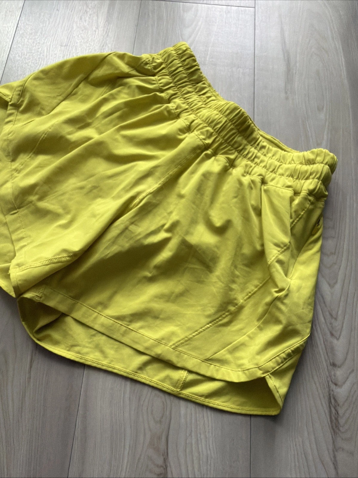 Lululemon Track That Size 6 Mid Rise Mustard Yellow
