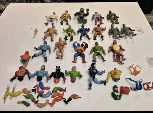 Lot Of 23 Vtg He-Man Masters Of The Universe Action Figures & Some Accessories