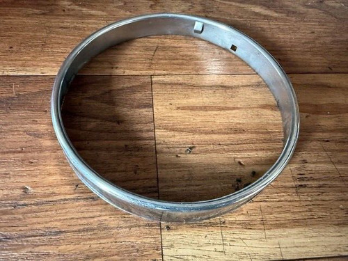 BMW E30 E34 Bosch Hella Frontscheinwerfer Abblendlicht Ring Scheinwerferring