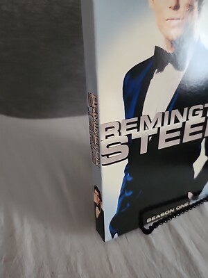 Remington Steele - Season 1 (DVD, 2005, 2-Disc Set, Box Set