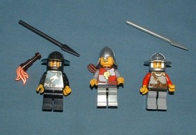 CASTLE, KINGDOMS, OUTPOST ATTACK SET 7948 - LEGO - 2010 - USED CONDITION