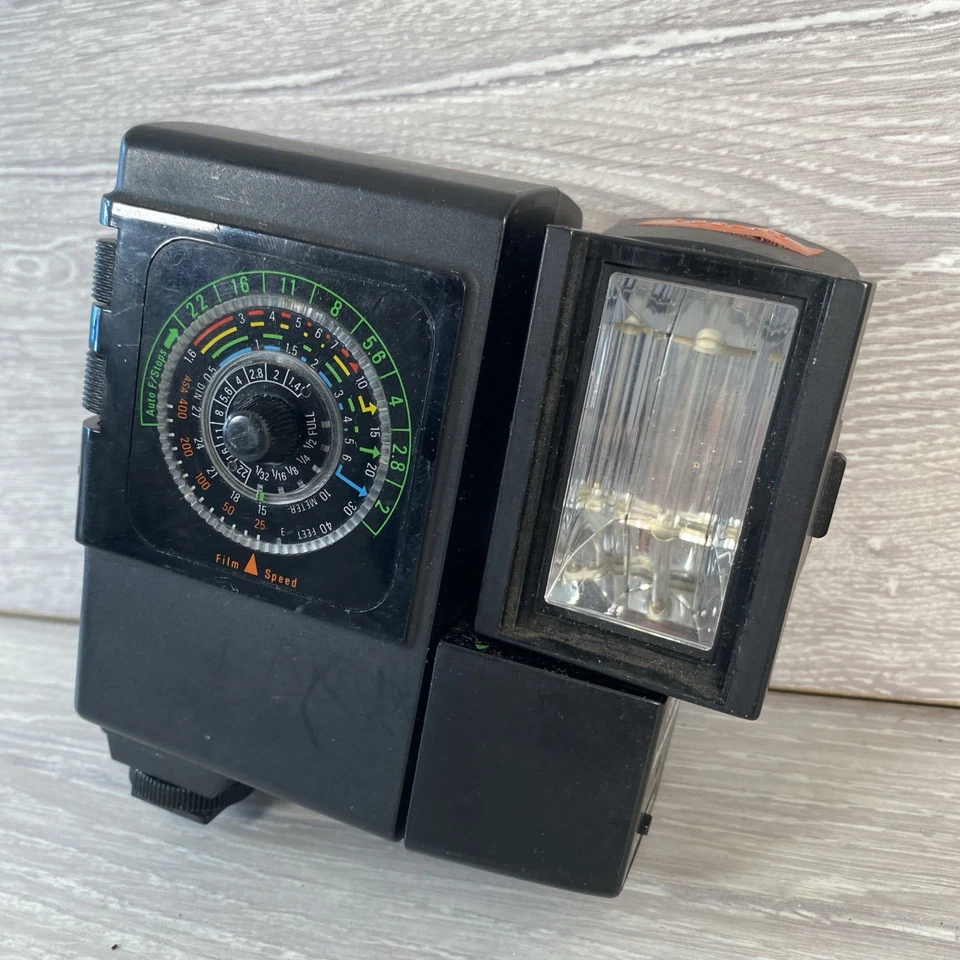 Sunpak Auto Zoom 3000 Thyristor Flash Vintage Flash - Tested And Working - Image 2 of 4