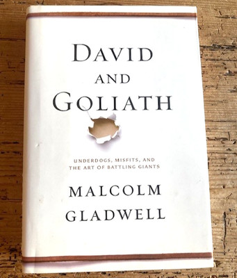 MALCOLM GLADWELL SIGNED BOOK-DAVID AND GOLIATH-FIRST EDITION-HARDBACK,DJ-EX LIBR