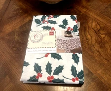 WINTER WONDER LANE  WHITE WITH HOLLY BERRIES FABRIC TABLECLOTH 60X84 NWT