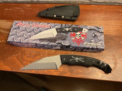 Frost Cutlery Skull Dagger HK1329-85 Black Plastic Skull Pattern Handle 8.5''