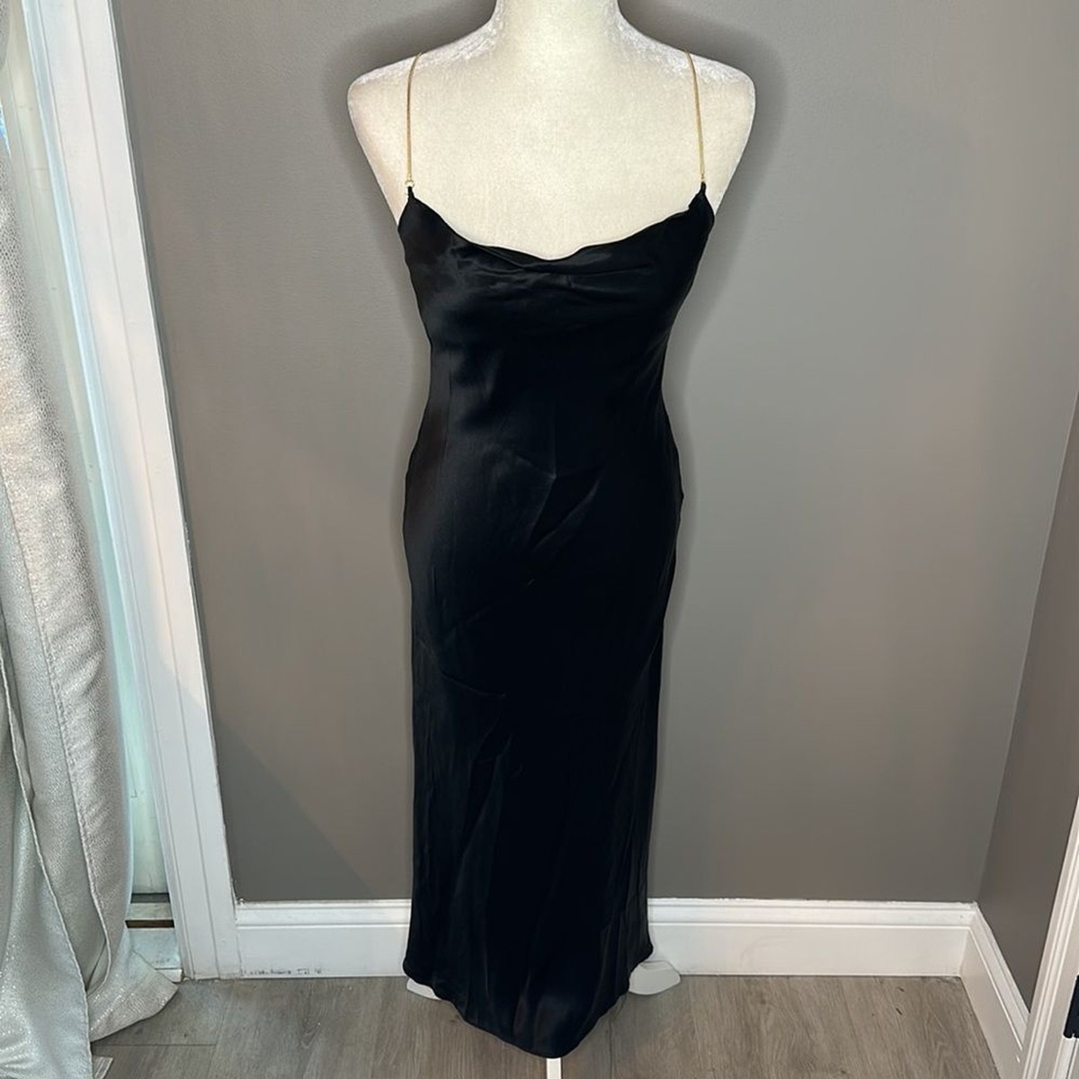 hugo buscati silk dress Hugo Buscati Collection Silk Dress with gold chain detail size 4