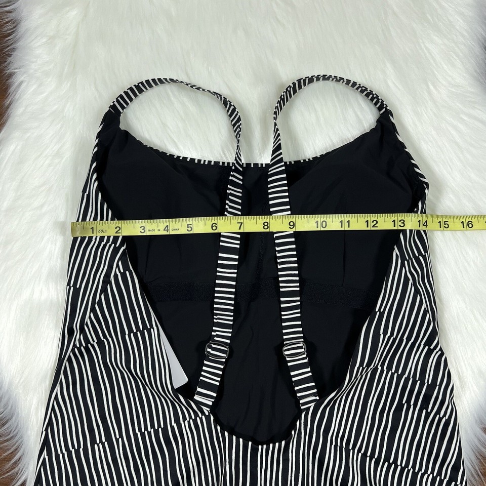 Athleta Women's Size XL Black White Printed Hermosa One Piece Swimsuit