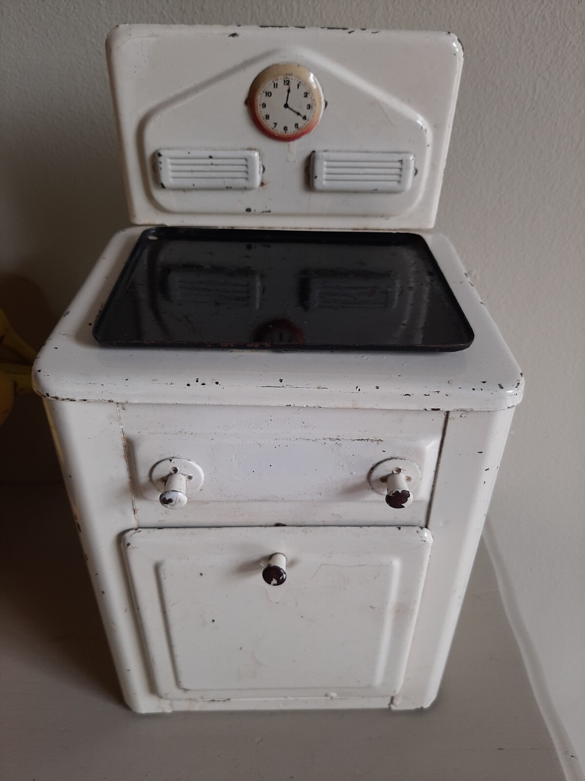 Toy Oven 32cm Tall Vintage Amersham 1950s Toy Stove Painted Metal Pre