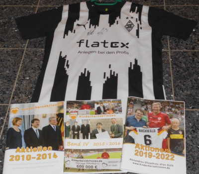 Borussia Mönchengladbach ''BERTI VOGTS'' Trikot ; Handsigniert CHARITY