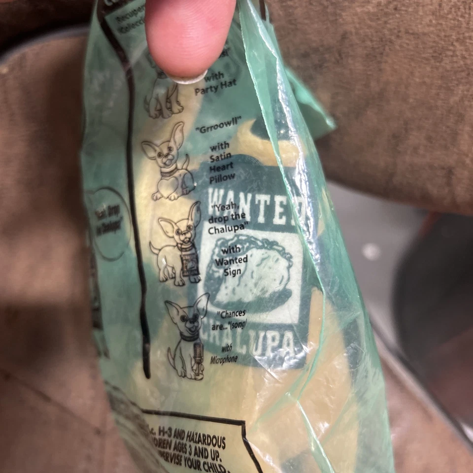 Vintage Taco Bell Talking Chihuahua Dog  Chalupa Plush Dog Sealed in Pkg Works - Image 3 of 4