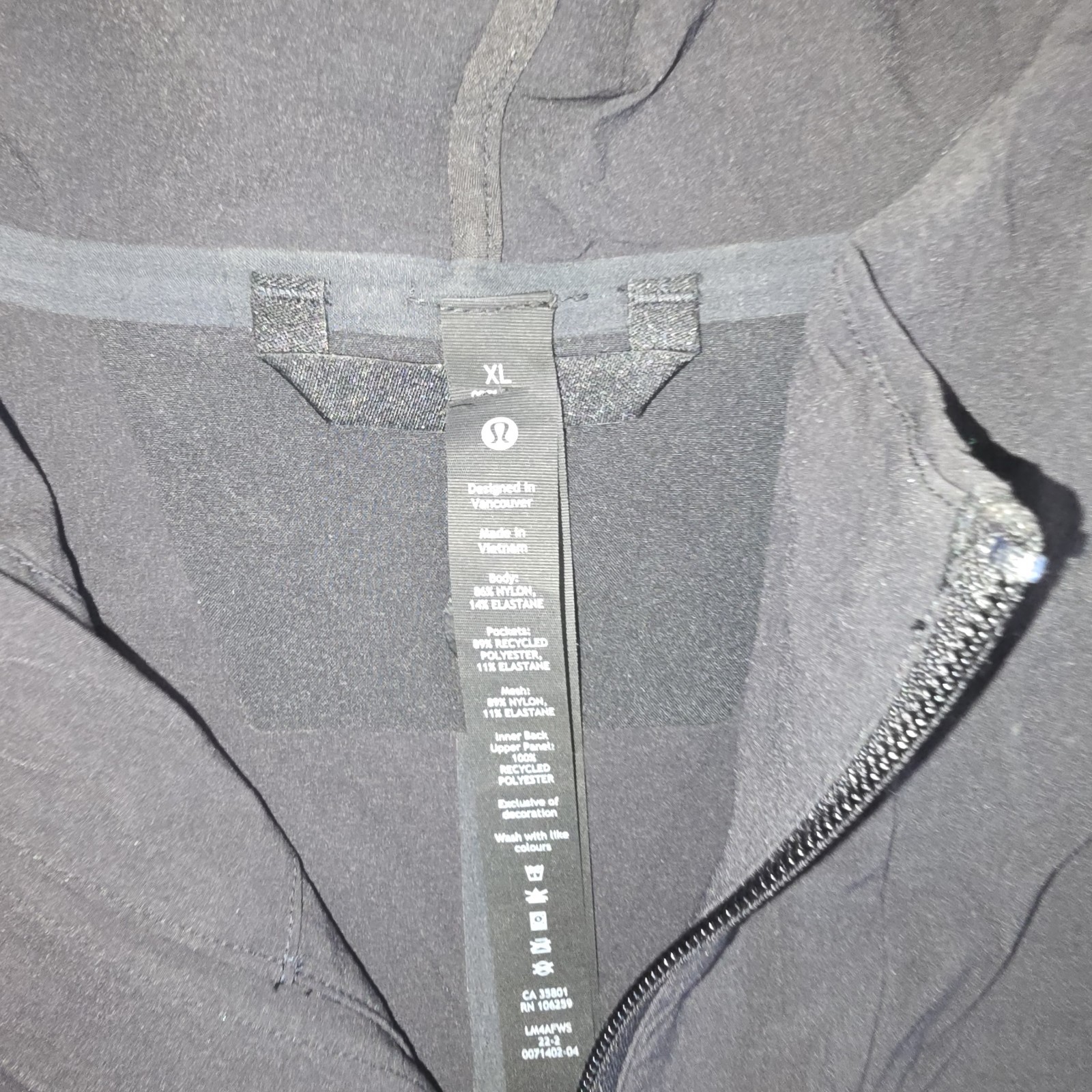 Lululemon Stretch Cargo Full Zip Jacket Black Sz XL Mens Hooded image 2