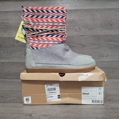 TOMS Nepal Fashion Women Boots Size 9.5 M Neutral Gray AL10221